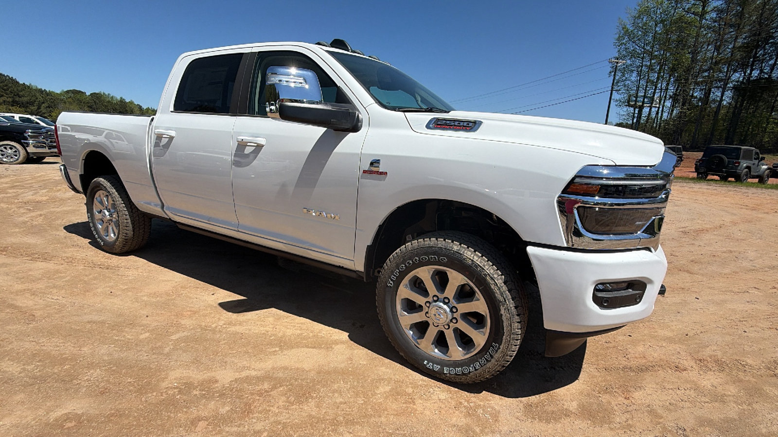 New 2026 RAM 2500 Laramie AWD/4WD image 5