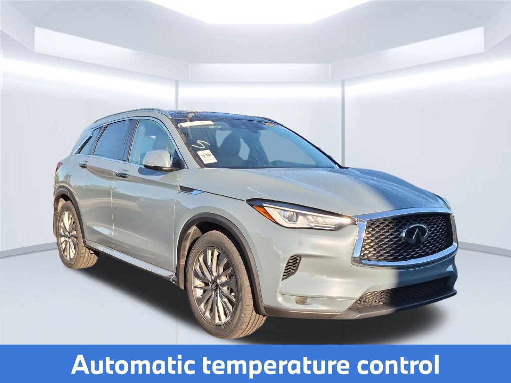Used 2023 INFINITI QX50 Luxe FWD image 6