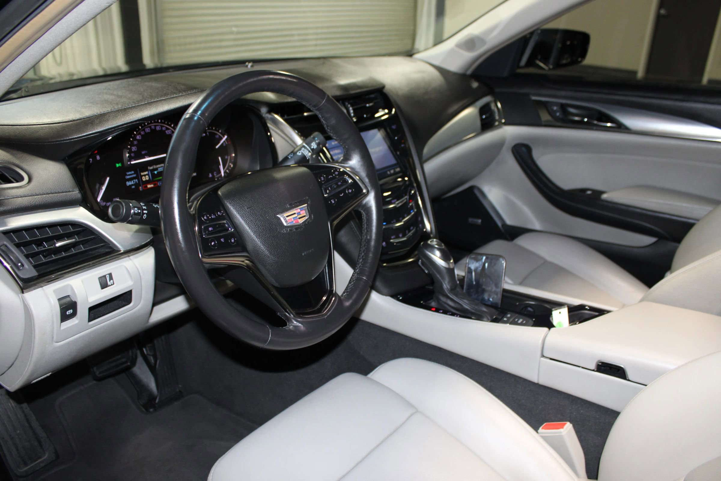 Used 2019 Cadillac CTS Luxury RWD image 7