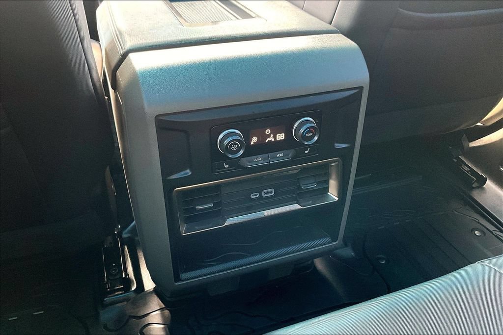 Used 2024 GMC Hummer EV 3X AWD/4WD image 10