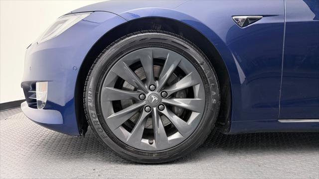 Used 2018 Tesla Model S 75D AWD/4WD image 31