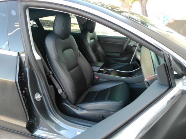 Used 2020 Tesla Model 3 RWD image 23