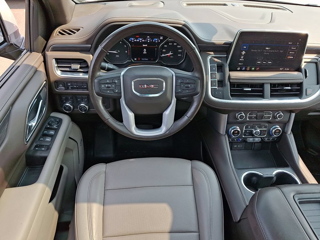 Certified 2021 GMC Yukon SLT w/ SLT Premium Package AWD/4WD image 12