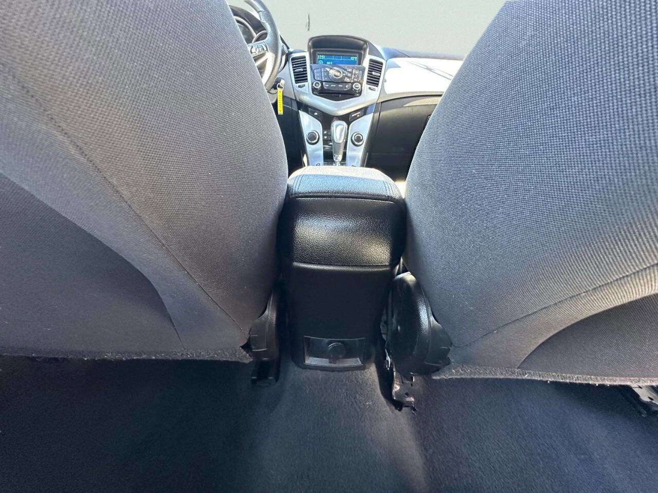 Used 2016 Chevrolet Cruze LS FWD image 20