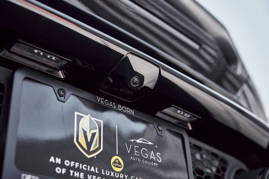 Used 2024 Lamborghini Huracan EVO image 15