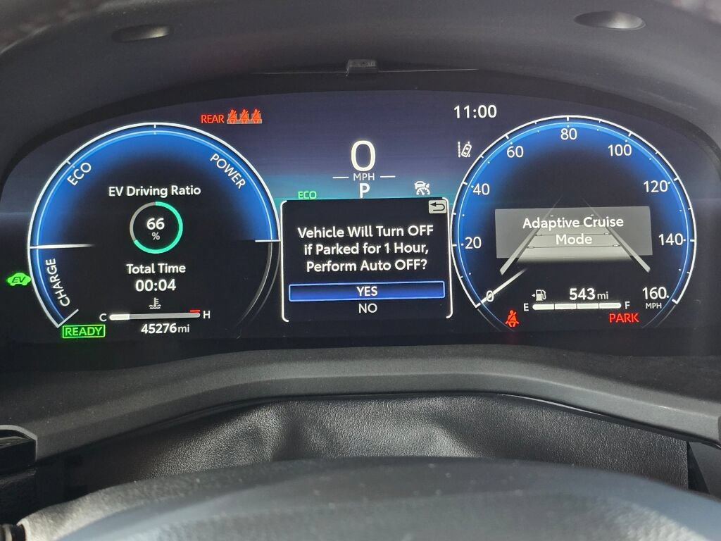 Used 2025 Toyota Camry XLE FWD image 24