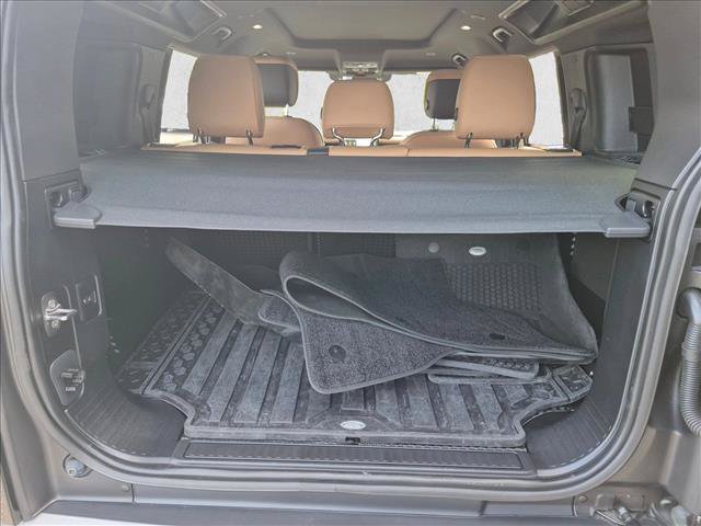 Used 2025 Land Rover Defender 110 S AWD/4WD image 18