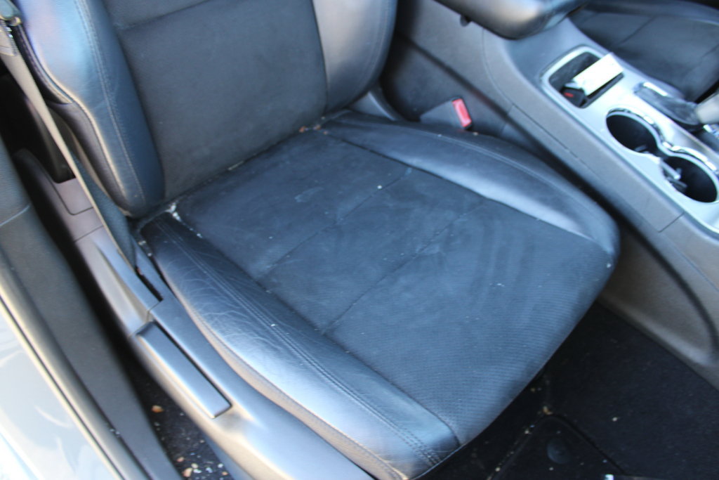 Used 2020 Jeep Grand Cherokee Altitude RWD image 12