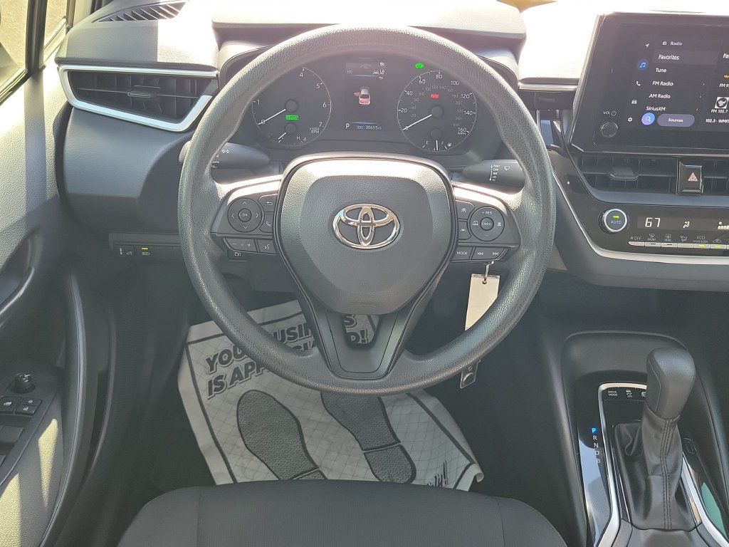 Used 2023 Toyota Corolla LE FWD image 28