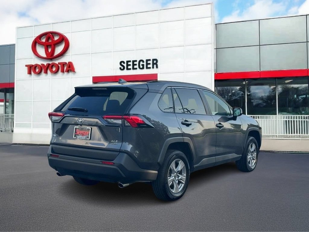 Certified 2025 Toyota RAV4 XLE AWD/4WD video 3