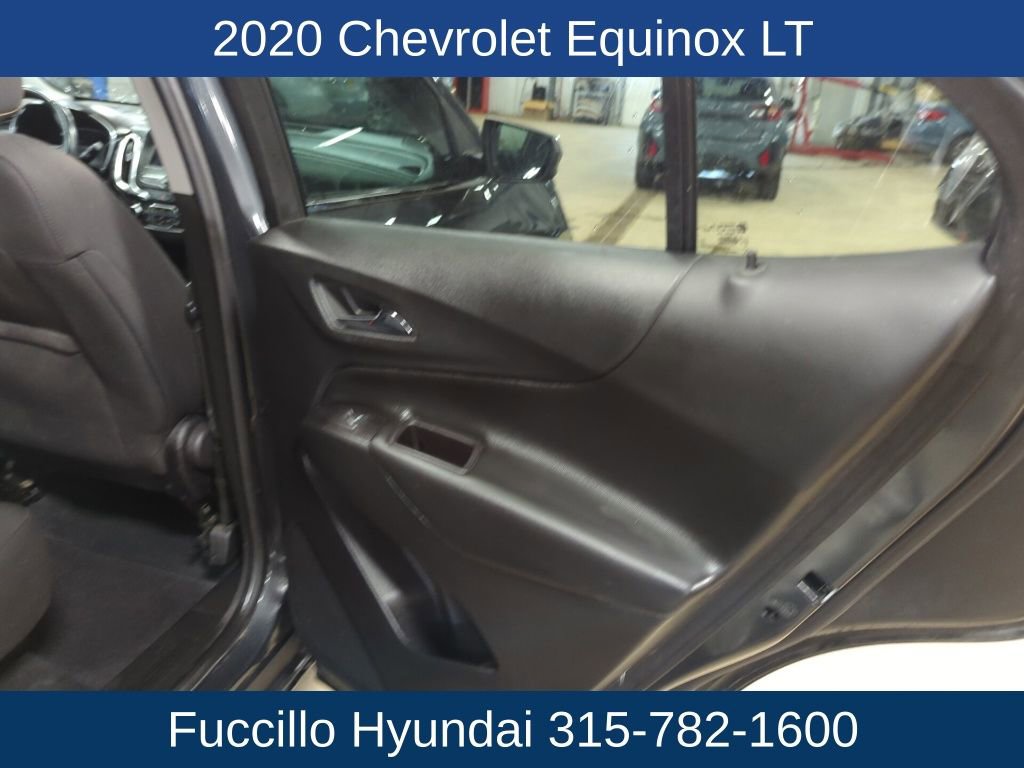 Used 2020 Chevrolet Equinox LT image 22