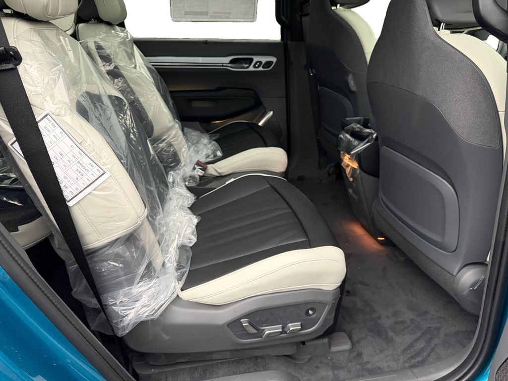 New 2026 Kia EV9 GT-Line AWD/4WD image 7