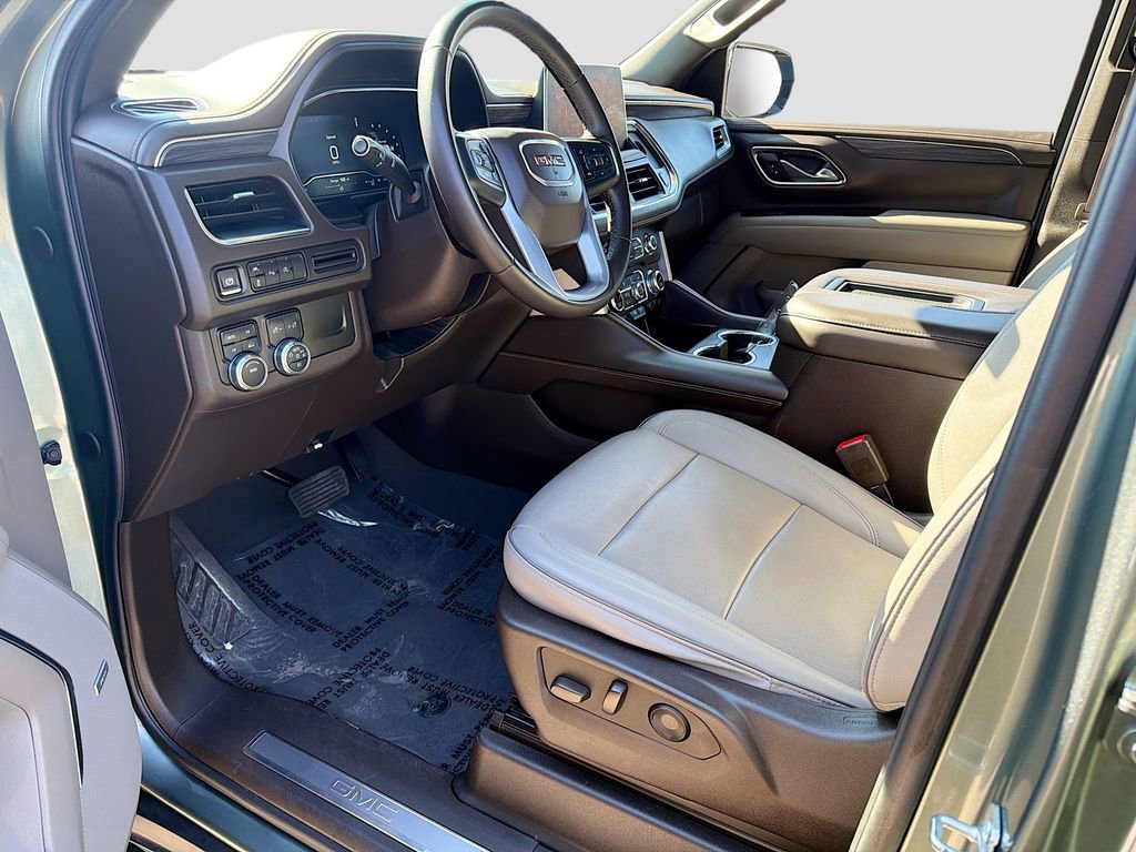 Used 2024 GMC Yukon SLT image 27