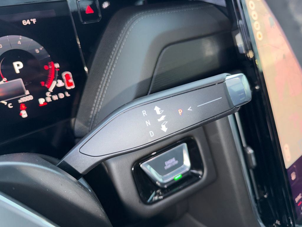 Used 2026 GMC Yukon XL Denali w/ Denali Reserve Package image 27