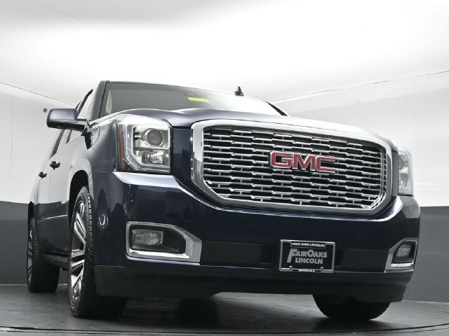 Used 2018 GMC Yukon XL Denali w/ Denali Ultimate Package AWD/4WD image 38