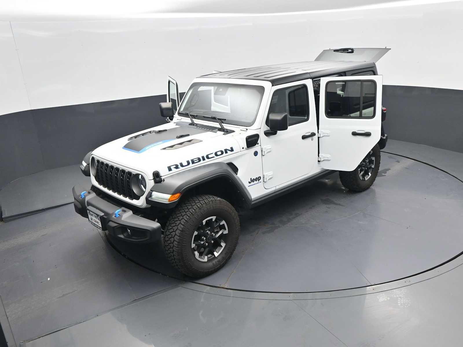 Used 2024 Jeep Wrangler Unlimited Rubicon 4xe AWD/4WD image 55