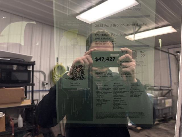 Used 2025 Ford Bronco Outer Banks image 30