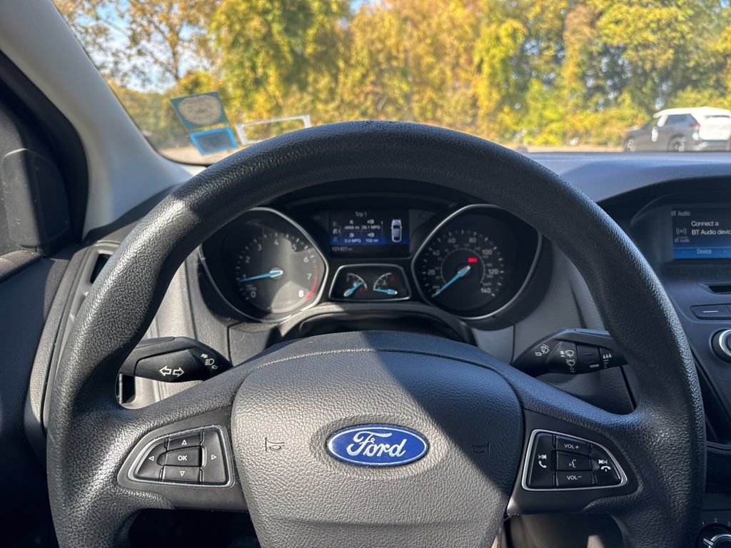 Used 2017 Ford Focus S image 10