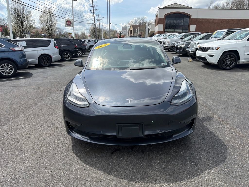 Used 2022 Tesla Model 3 image 2