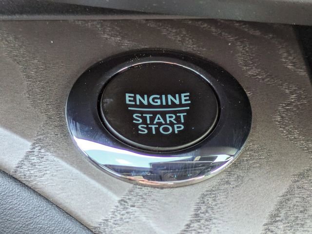 Used 2022 Ford Explorer Platinum w/ Technology Package image 35