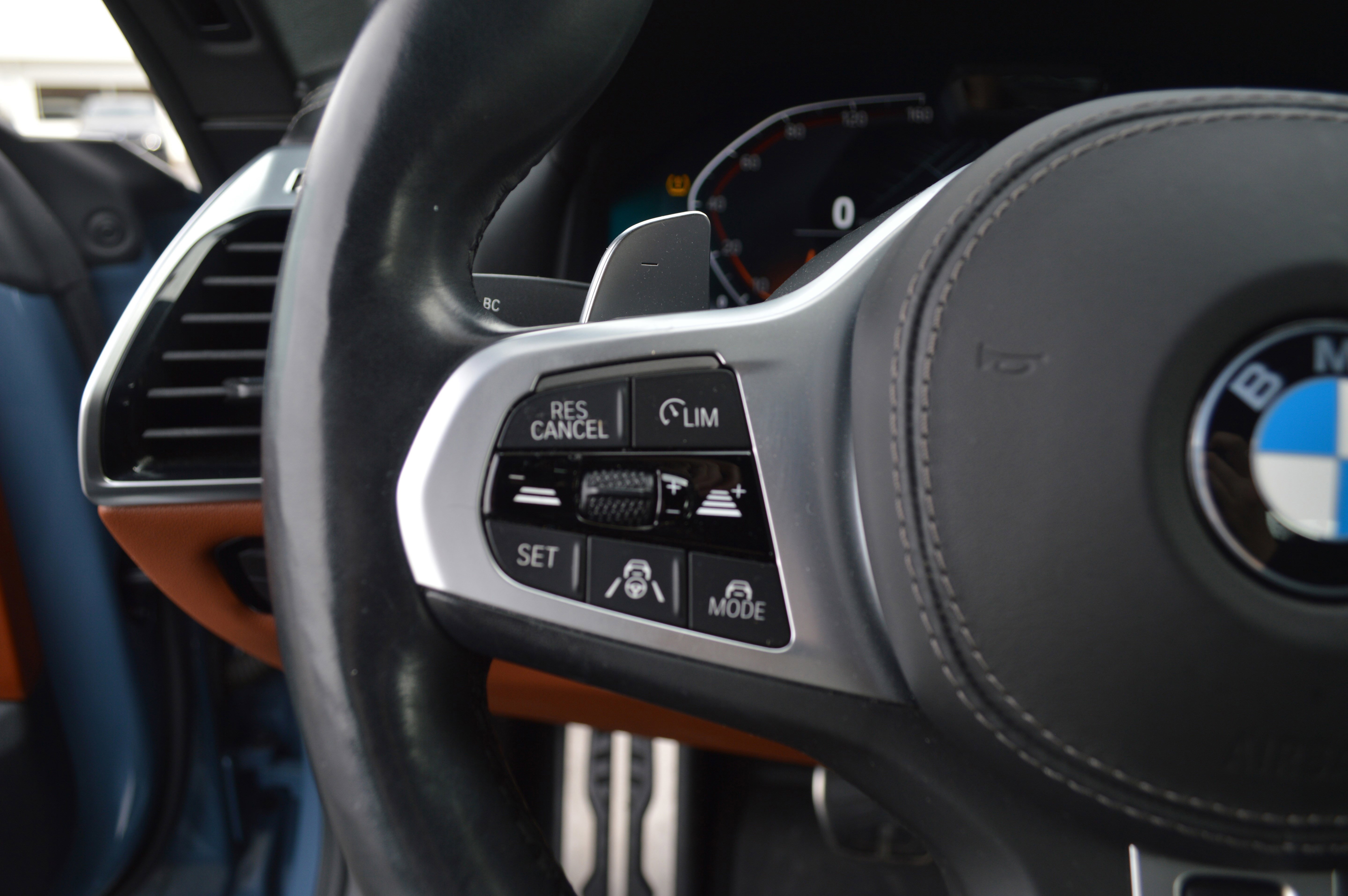 Used 2021 BMW 840i Convertible w/ M Sport Package image 22