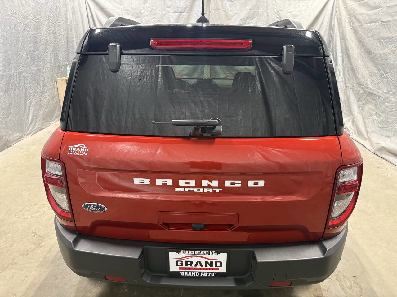 Used 2024 Ford Bronco Sport Outer Banks w/ Tech Package image 5