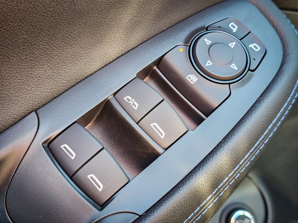 New 2026 Buick Encore GX Sport Touring AWD/4WD image 9