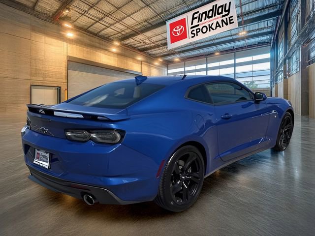 Used 2019 Chevrolet Camaro SS RWD image 4