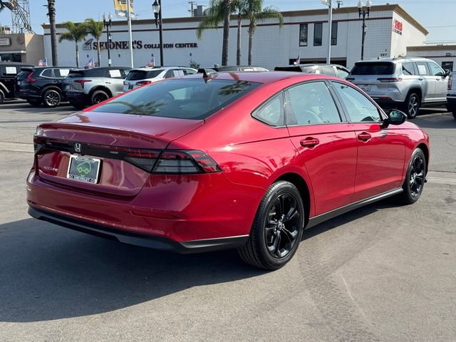 Used 2025 Honda Accord SE image 4