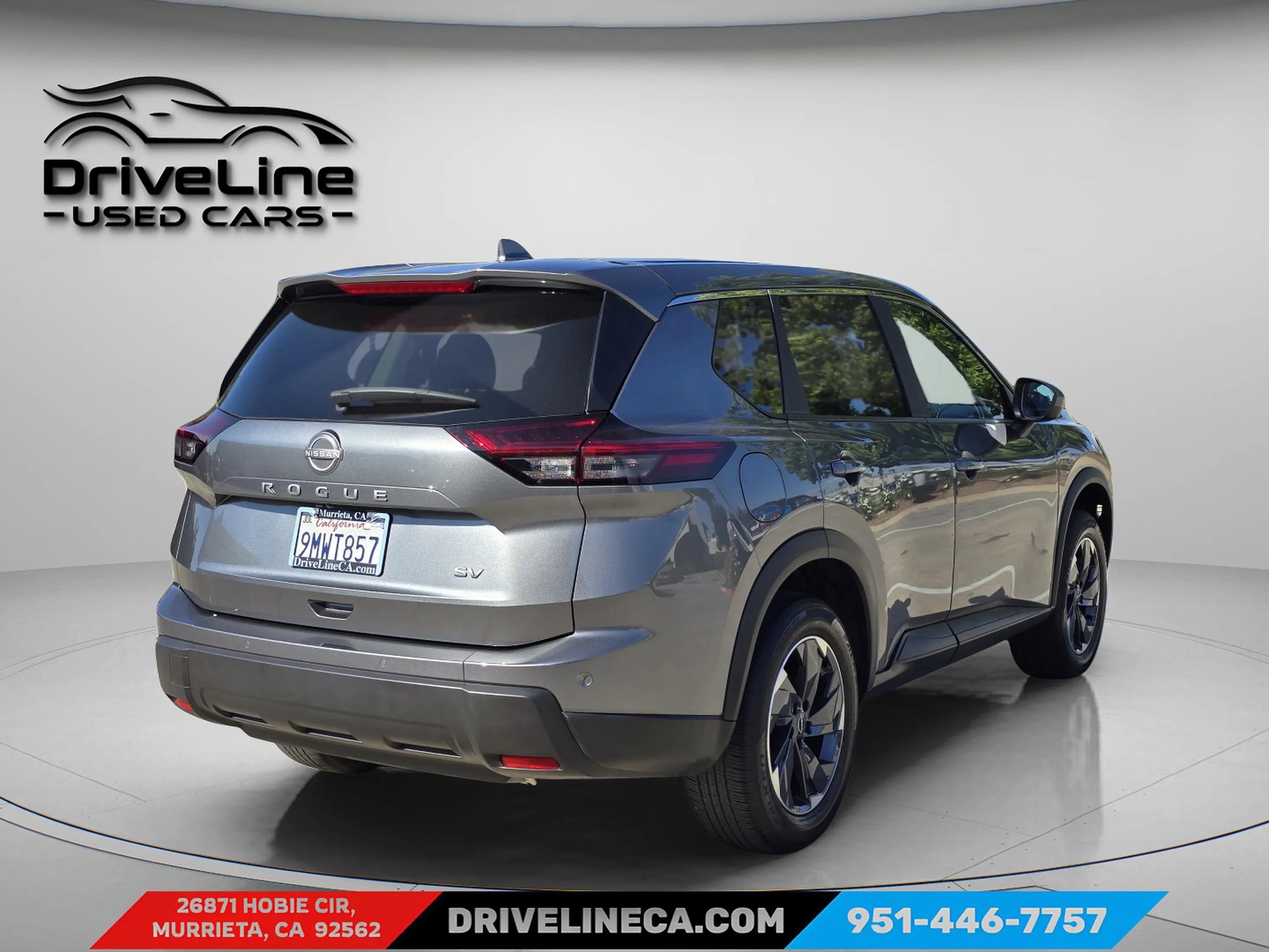 Used 2024 Nissan Rogue SV FWD image 7