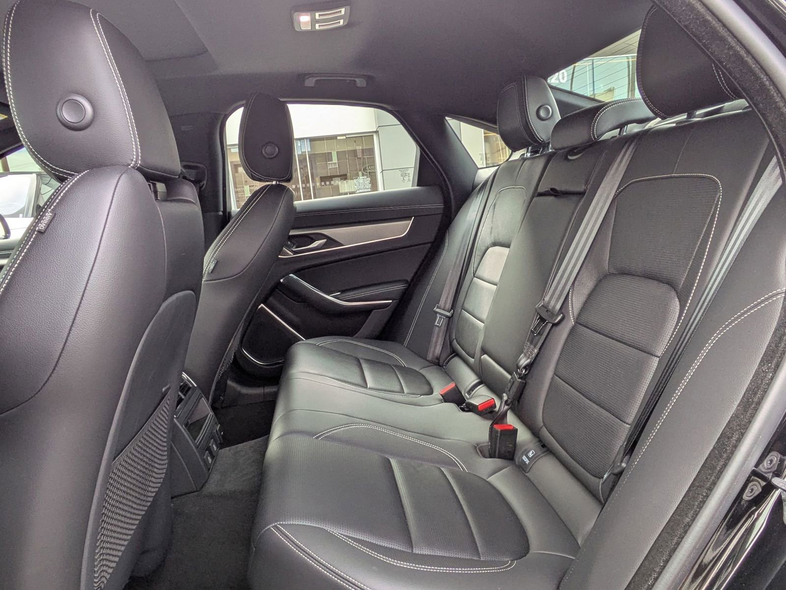 Used 2024 Jaguar XF R-Dynamic SE image 26