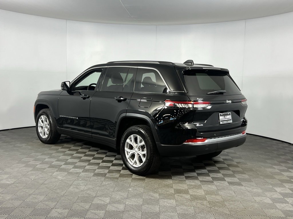 Used 2023 Jeep Grand Cherokee Limited image 7