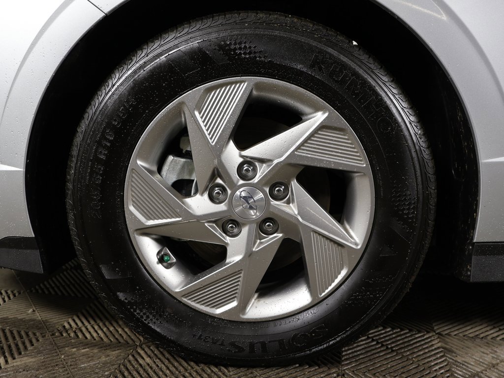 Certified 2025 Hyundai Sonata SE image 16