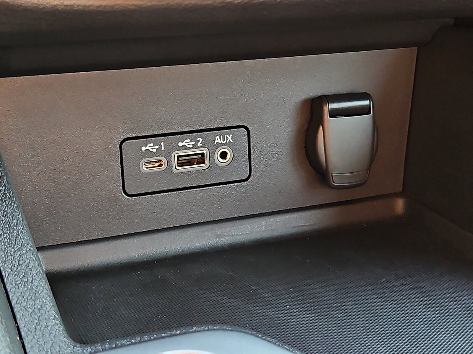 Certified 2023 Nissan Sentra SV image 21