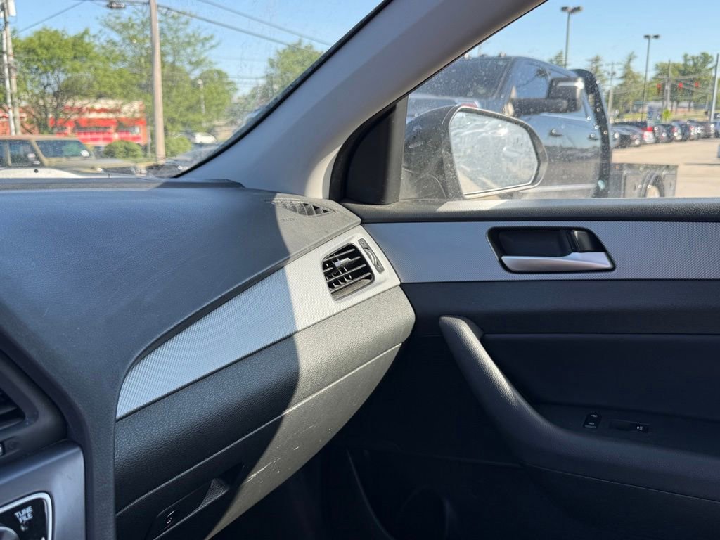 Used 2019 Hyundai Sonata SEL FWD image 20
