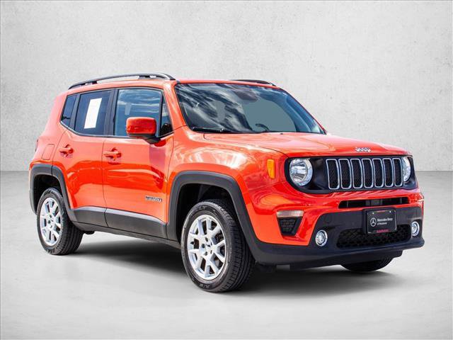 Used 2019 Jeep Renegade Latitude AWD/4WD video 3