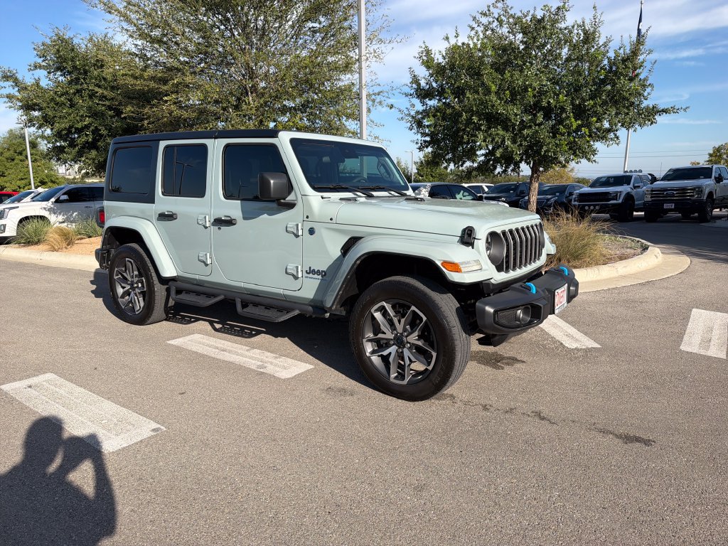 Used 2024 Jeep Wrangler Unlimited w/ Convenience Group