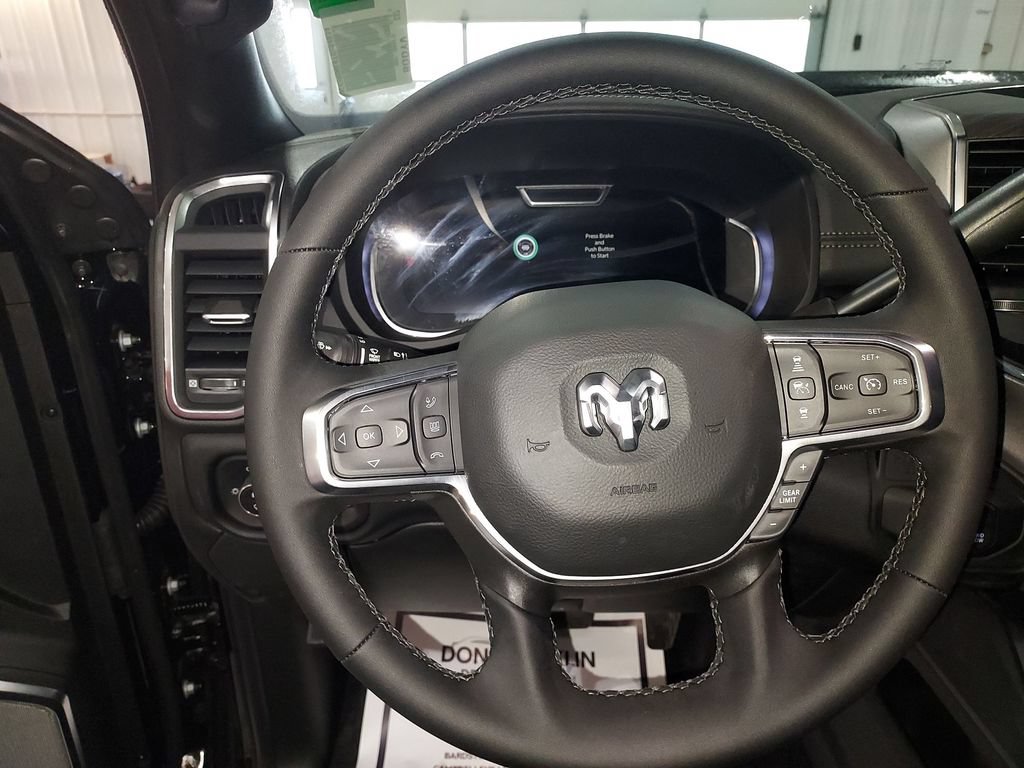 New 2026 RAM 2500 Laramie AWD/4WD image 20
