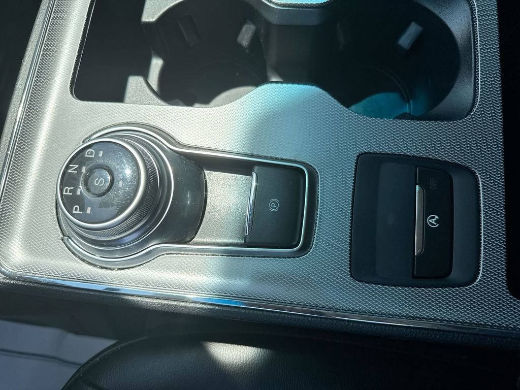 Used 2022 Ford Edge SEL image 23