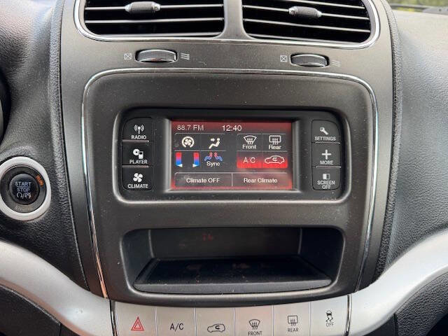 Used 2012 Dodge Journey SXT w/ Popular Equipment Group image 42