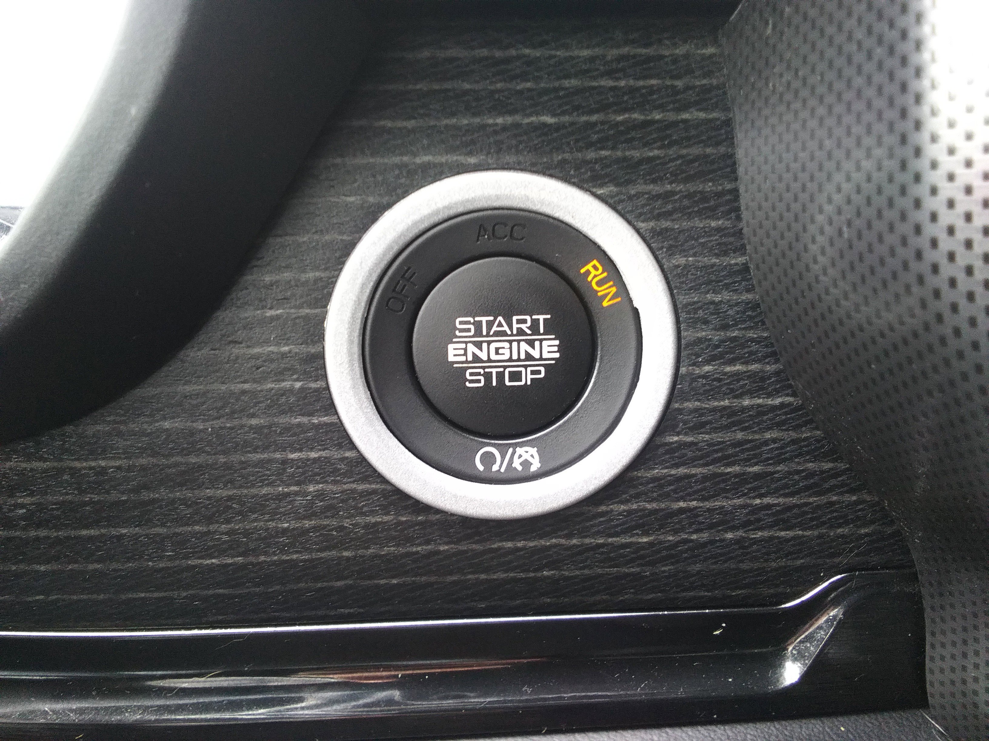 Used 2022 RAM 1500 Limited image 16