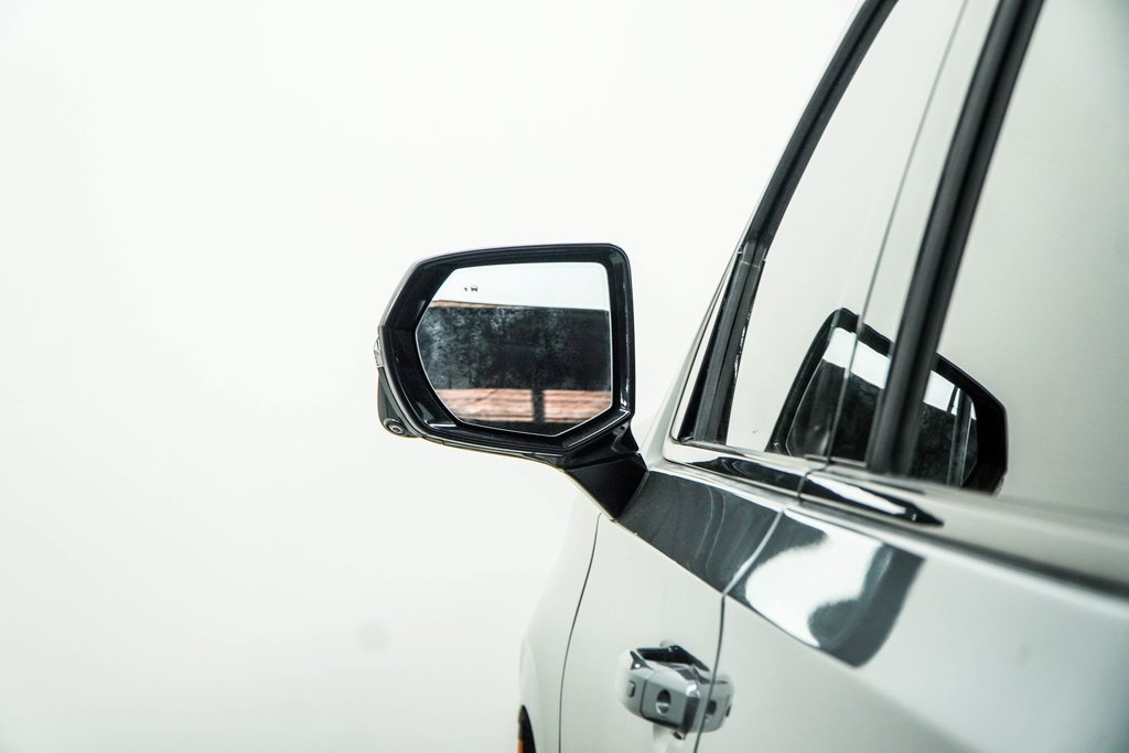 Used 2022 Chevrolet Tahoe RST w/ Sport Performance Package image 14