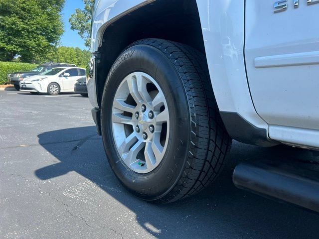 Used 2017 Chevrolet Silverado 1500 LT w/ All Star Edition AWD/4WD image 13