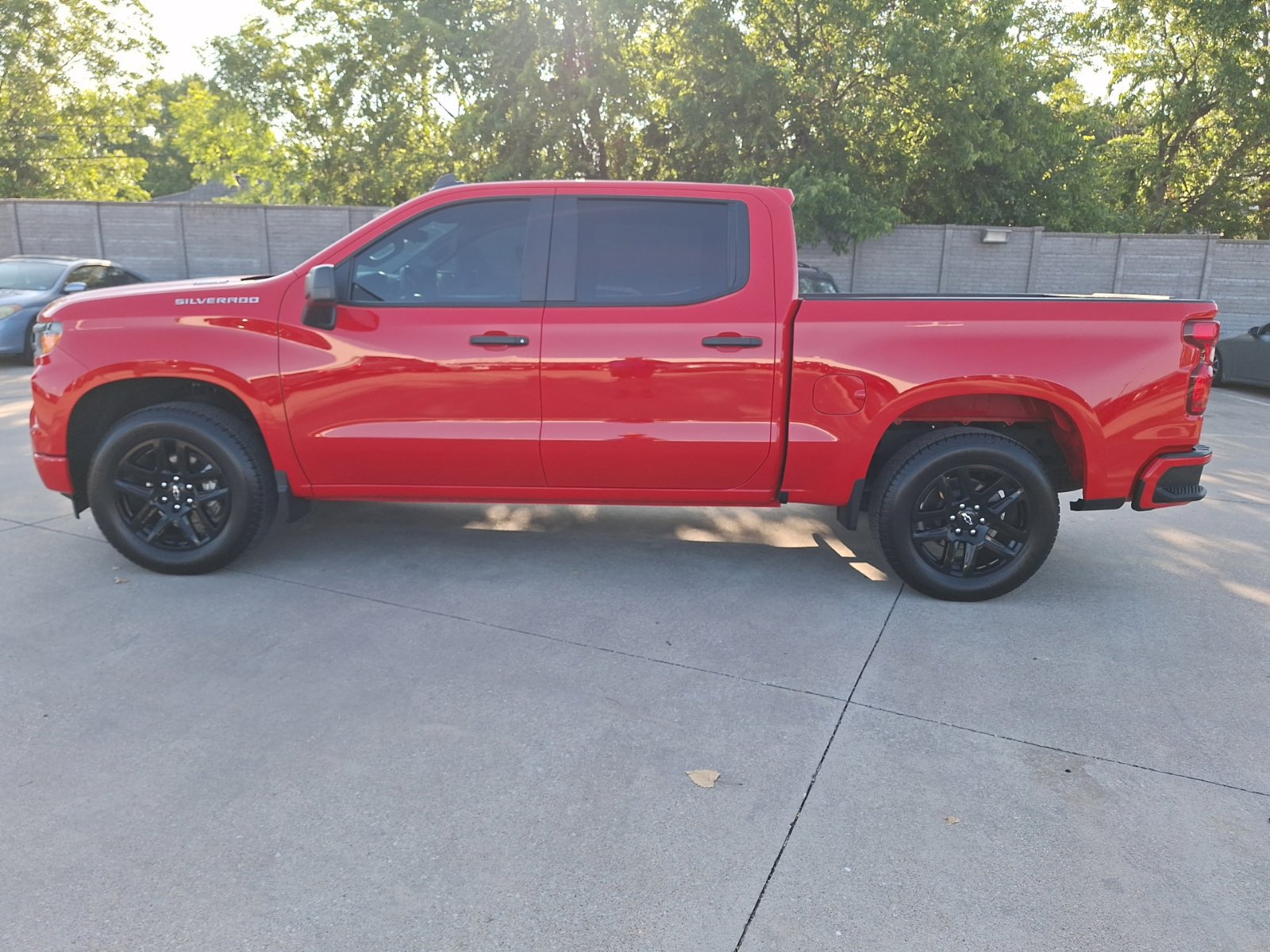 Used 2026 Chevrolet Silverado 1500 Custom RWD image 3