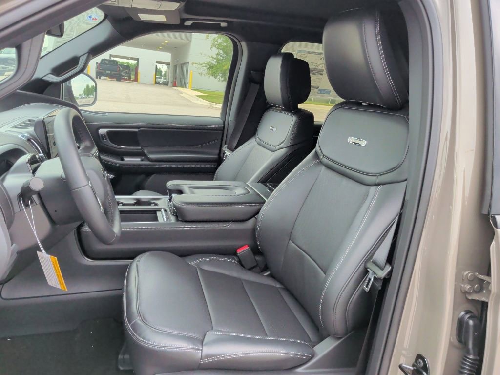 New 2026 Ford Expedition Platinum AWD/4WD image 13