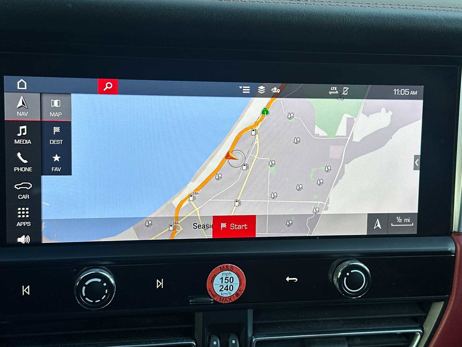 Certified 2022 Porsche Macan S image 20