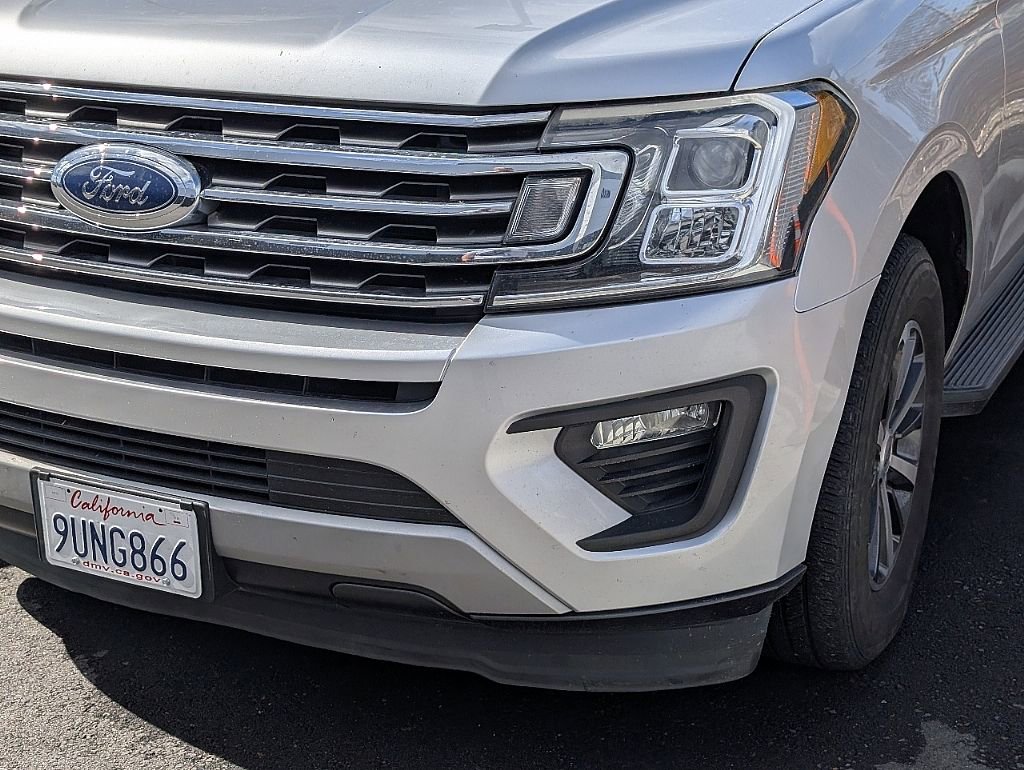 Used 2019 Ford Expedition Max XLT image 25