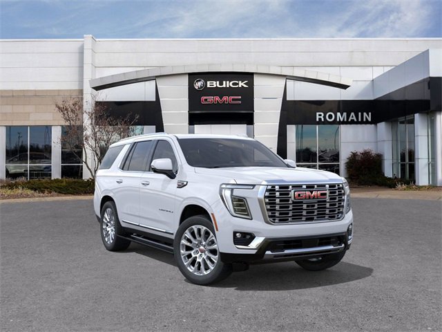New 2026 GMC Yukon Denali w/ Sun & Power Step Package