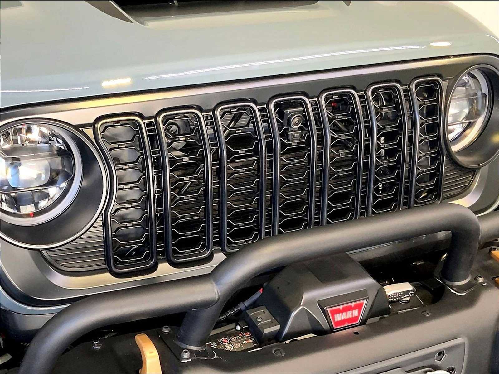 Used 2024 Jeep Wrangler Unlimited Rubicon 392 image 34