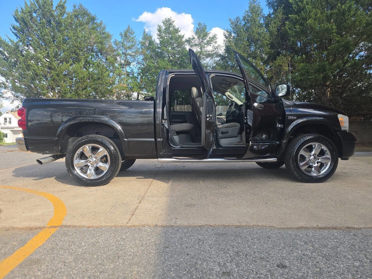 Used 2008 Dodge Ram 1500 Truck SLT w/ Mopar Chrome Edition Group image 3